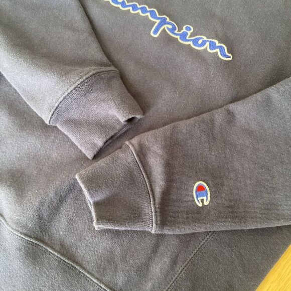 2/$30 Vintage Champion Reverse Weave Sweatshirt Women Medium Blue Logo Pullover - Picture 16 of 16